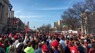 Illustration for article titled Trump Watch: St. Louis Rally Turns Ugly as Protesters and Supporters Face Off